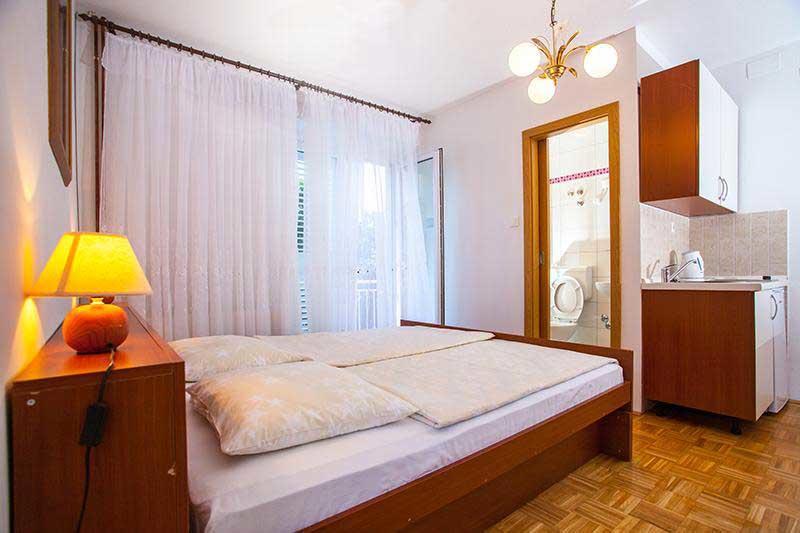 Family Apartments Marita Makarska Exterior photo