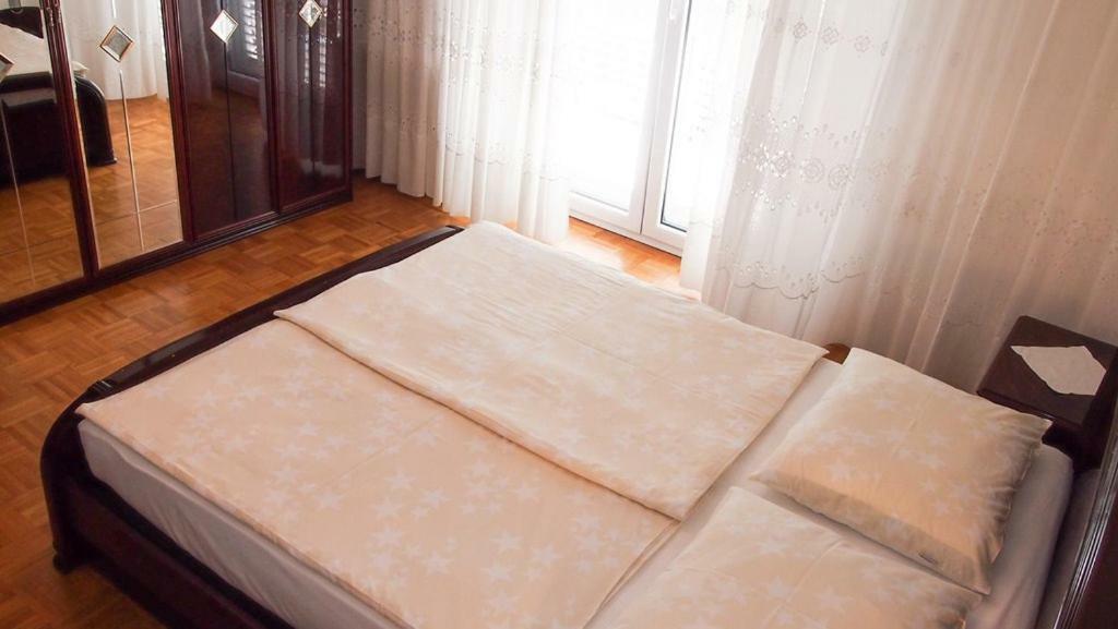 Family Apartments Marita Makarska Exterior photo